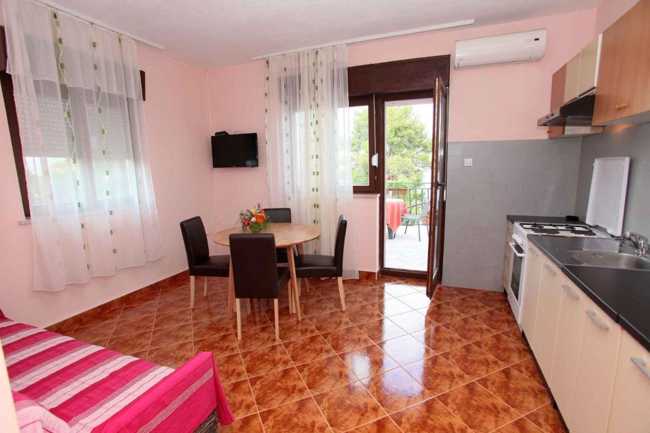 Apartment Okrug Donji 6 Okrug Gornji Exteriör bild